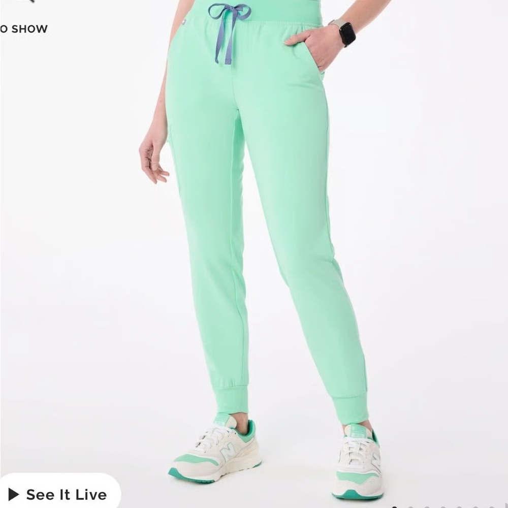 FIGS Mariner joggers